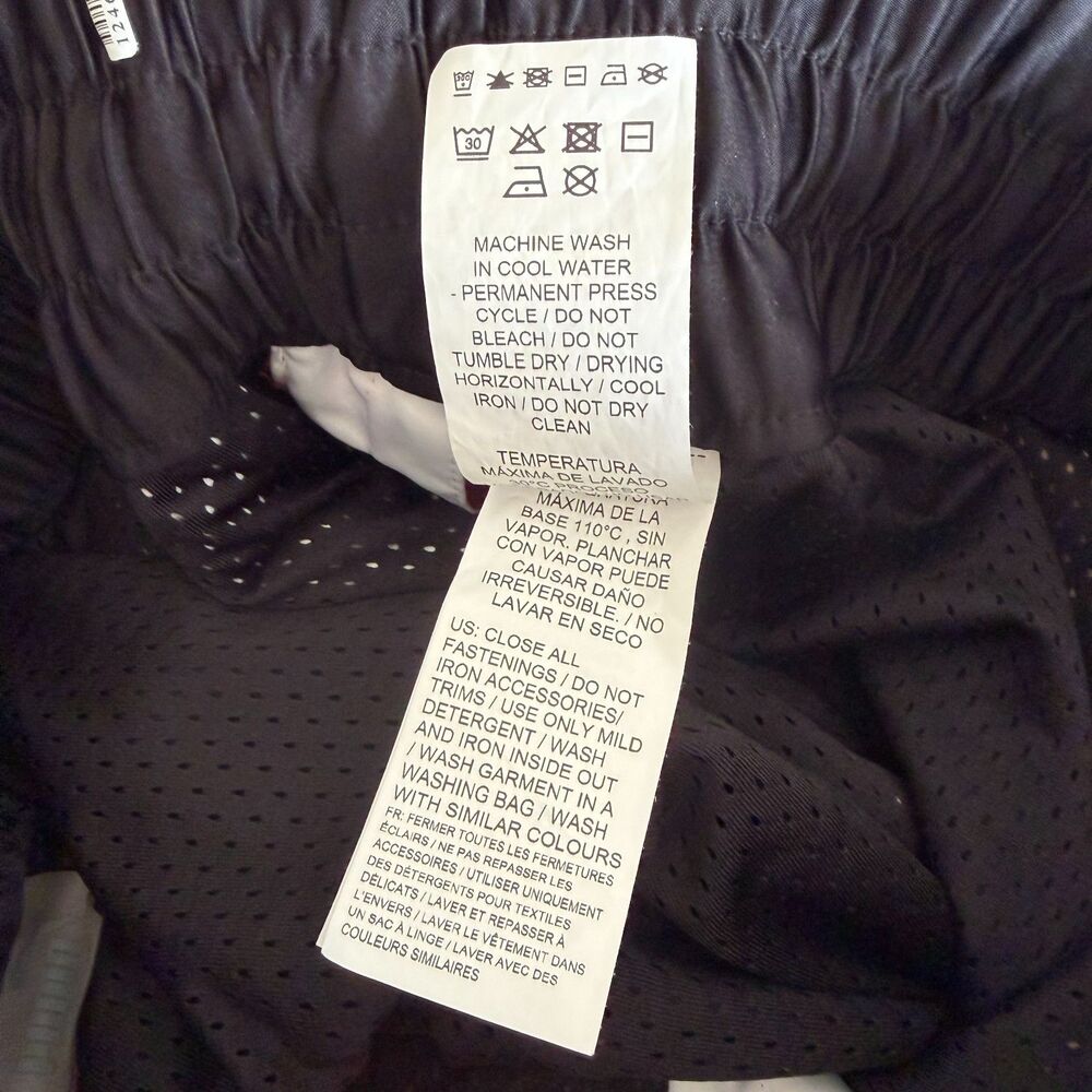 Puma June Ambrose Diggins Breakaway Pants Womens M Quilted Black Urban Red WNBA - Picture 7 of 9